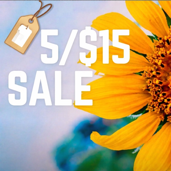 🏷️Elegant Pearl-Embellished Cream Headband - Picture 4 of 4